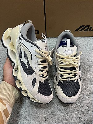 Mizuno Wave Prophecy Beta 2 Bege