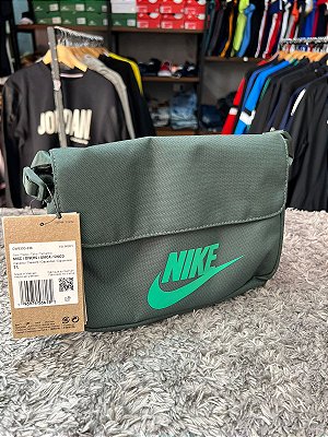 Shoulder Bag Nike Futura Verde