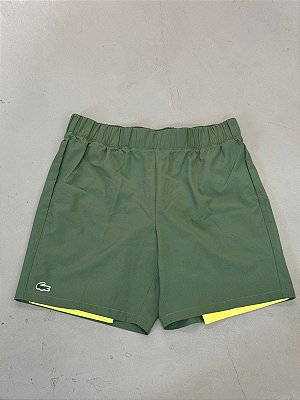 BERMUDA LACOSTE SPORT ULTRA DRY C/FORRO VERDE