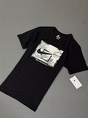 CAMISETA NIKE I BALL HARD PRETA