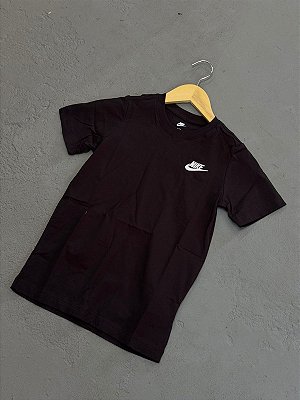 CAMISETA INFANTIL NIKE SPORTSWEAR PRETA