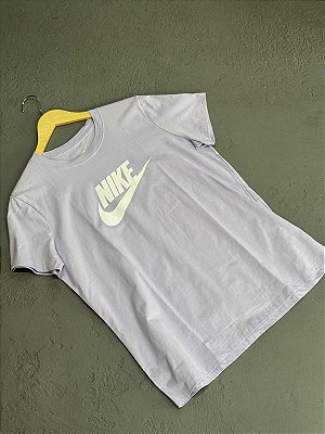 CAMISETA NIKE ICON FEMININA LILÁS