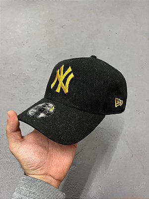 BONÉ NEW ERA PRETO / AMARELO