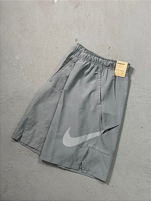 BERMUDA NIKE DRI-FIT FALCÃO