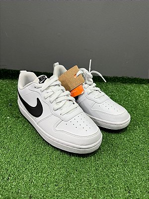 TÊNIS NIKE COURT BOROUGH GS BRANCO