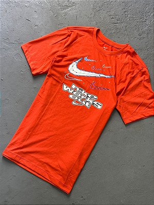 Camiseta Nike Dri-FIT Masculina ( Laranja)