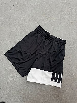 Short Nike Dri Fit Masculino ( Preto/Branco )