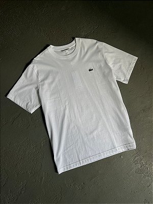 CAMISETA LACOSTE CLASSIC FIT BRANCA