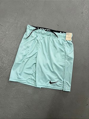 Short Nike Dri-FIT Totality (Verde Água)