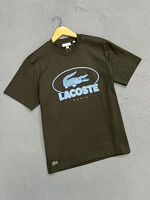 CAMISETA LACOSTE PARIS VERDE MUSGO