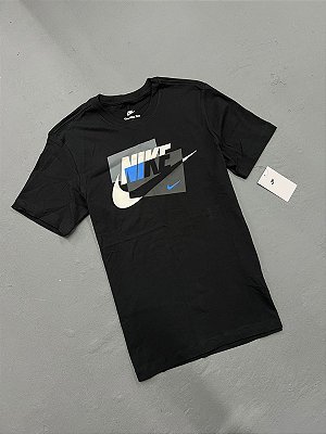 CAMISETA NIKE GRAPHIC PRETA