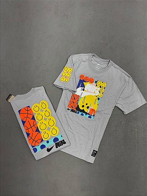 CAMISETA NIKE SNEAKERS BASKETBALL CINZA