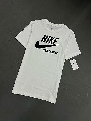 Camiseta Nike Futura Sportswear Branca