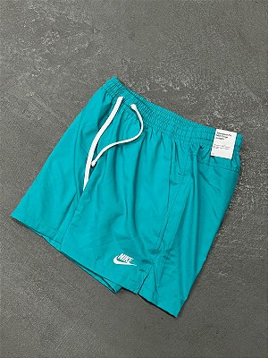 SHORT NIKE SPORTSWEAR AZUL PISCINA