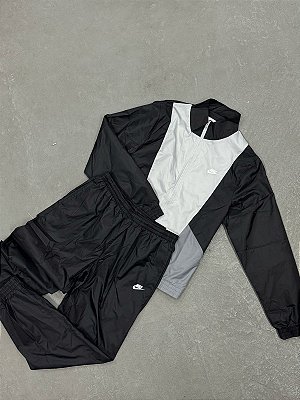 Conjunto Nike Club Woven (Cinza/Preto)