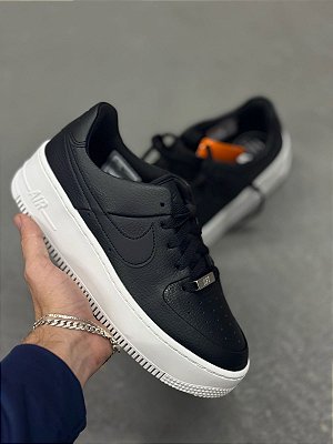 TÊNIS NIKE AIR FORCE 1 PRETO UNISSEX