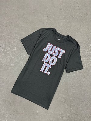 CAMISETA NIKE JUST DO IT PEDRA CINZA