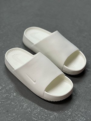 Chinelo Nike Calm Slide  Creme