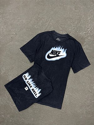 Camiseta Nike Sportswear DNA Preta