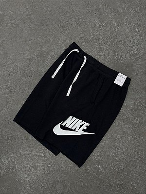 BERMUDA NIKE FLEECE ALUMNI PRETA