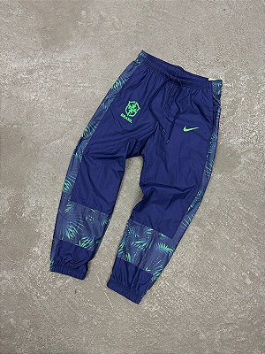 Calça Nike Brasil Essential Azul Marinho