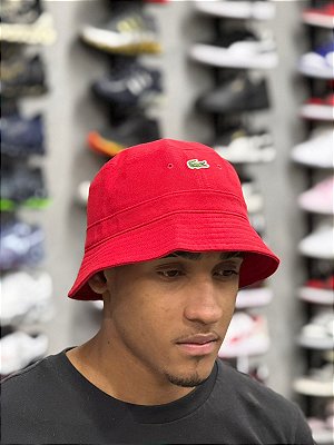 Bucket  Lacoste em Piqué Vermelho
