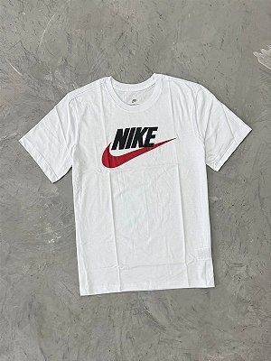 Camiseta Nike Sportswear Icon Futura (Branca)