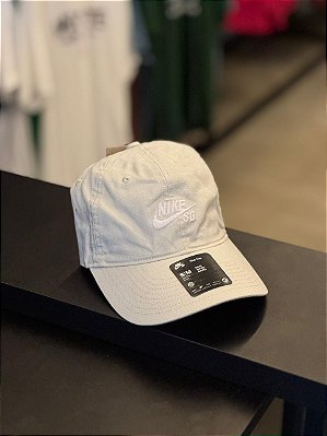 Boné Nike SB H86 Club Cap Bege