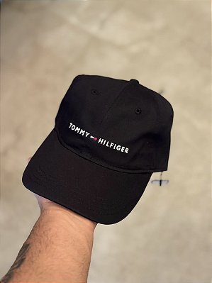 BONÉ TOMMY HILFIGER FIVELA DE COURO (PRETO)