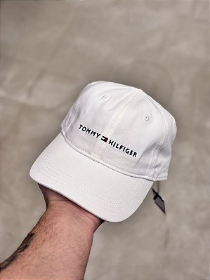 BONÉ TOMMY HILFIGER FIVELA DE COURO (BRANCO)