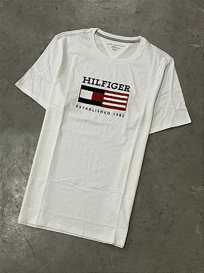 CAMISETA TOMMY HILFIGER AMERICANA MONOTYPE FLAG (BRANCA)