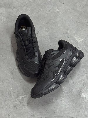 Tenis New Balance All Black
