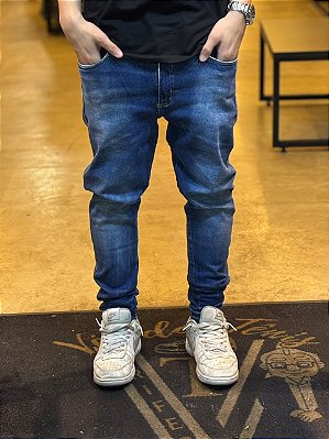 Calça Jeans Escuro Artu Dennin 400