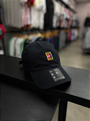 BONÉ NIKE COURT PRETO M/L