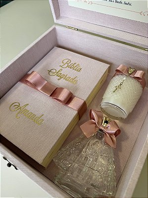 Caixa convite para padrinhos - Bíblia, vela aromática e N.S. Aparecida (vidro)