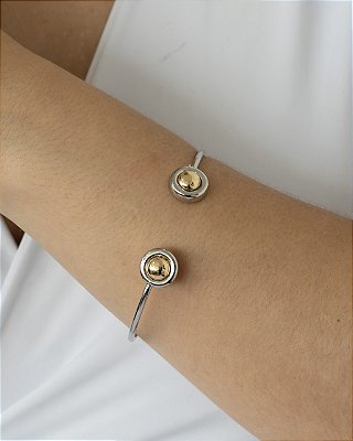 Pulseira Bracelete com Circulos na Ponta no Ródio Branco com Dourado