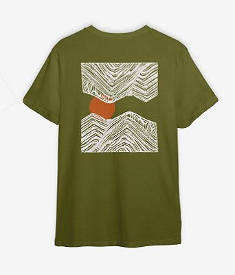 Camiseta Estonada Alpes Escandinavos - Oliva
