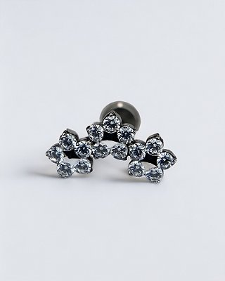 Piercing Labret Flores com Zircônias Cravejadas - Titânio