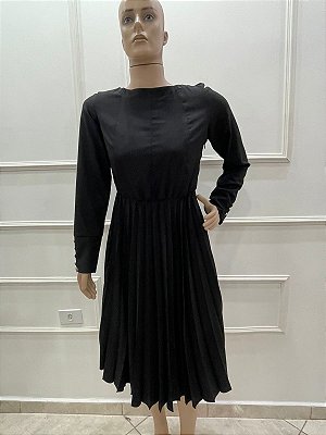 Vestido Midi preto Plissado - Marca Luciana Pais - Ref. 93353