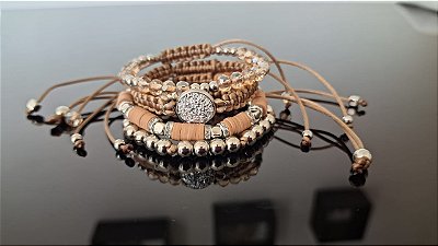 Conjunto Brilhante Bege