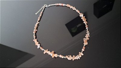 Colar Cascalho Quartzo Rosa
