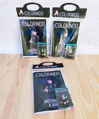 Kit Livrinho de Colorir Personalizado Wandinha