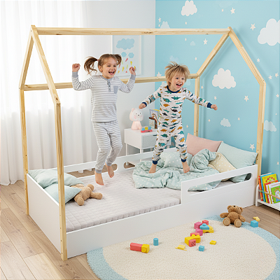 Cama Montessoriana Com Casinha