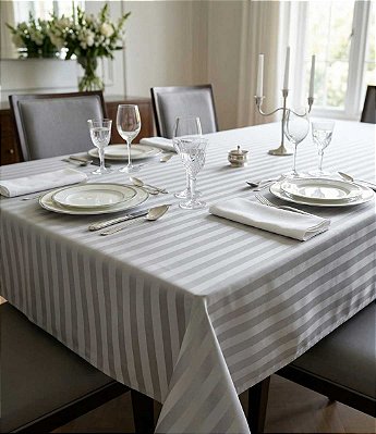 Toalha de Mesa Cinza com Listas Quadrada Sob Medida