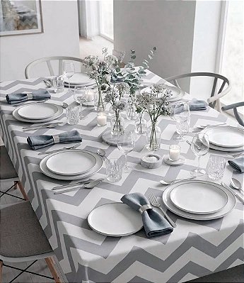 Toalha de Mesa Retangular Zig Zag Branca com Cinza 10 Lugares Sob Medida