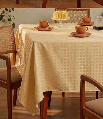 Toalha de Mesa Xadrez Dourada Retangular 8 Lugares Jacquard