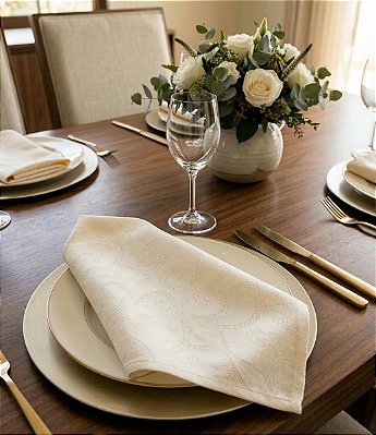 Guardanapo de Tecido Off White Jacquard Kit com 10 Unidades