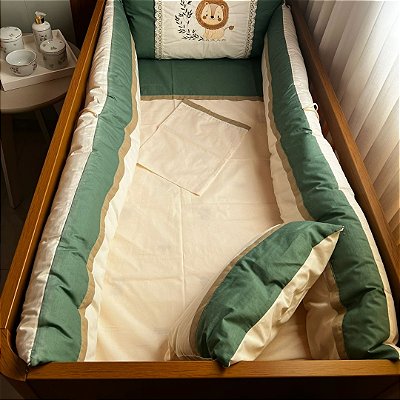 Kit Berço Americano Bordado Premium 7 Peças