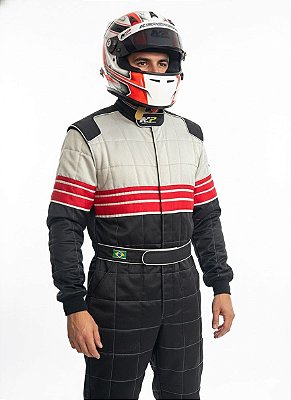 Macacão Acolchoado Modelo D - Cor 1: Preto Cor 2: CInza Prata Cor 3: Vermelho