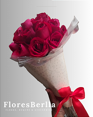 Cone com 15 Rosas Vermelhas